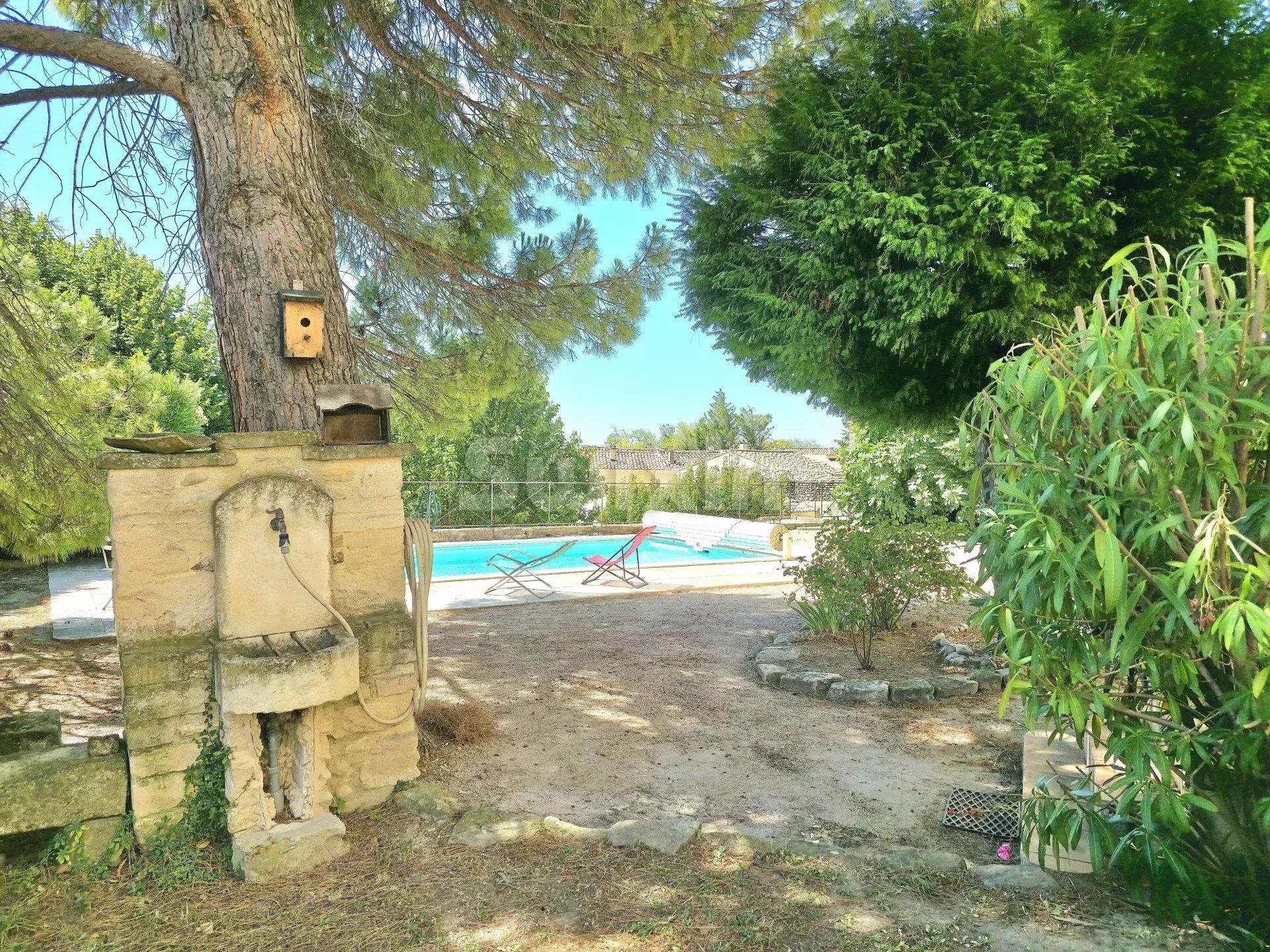 casa 8 Quartos para venda sobre Visan (84820)