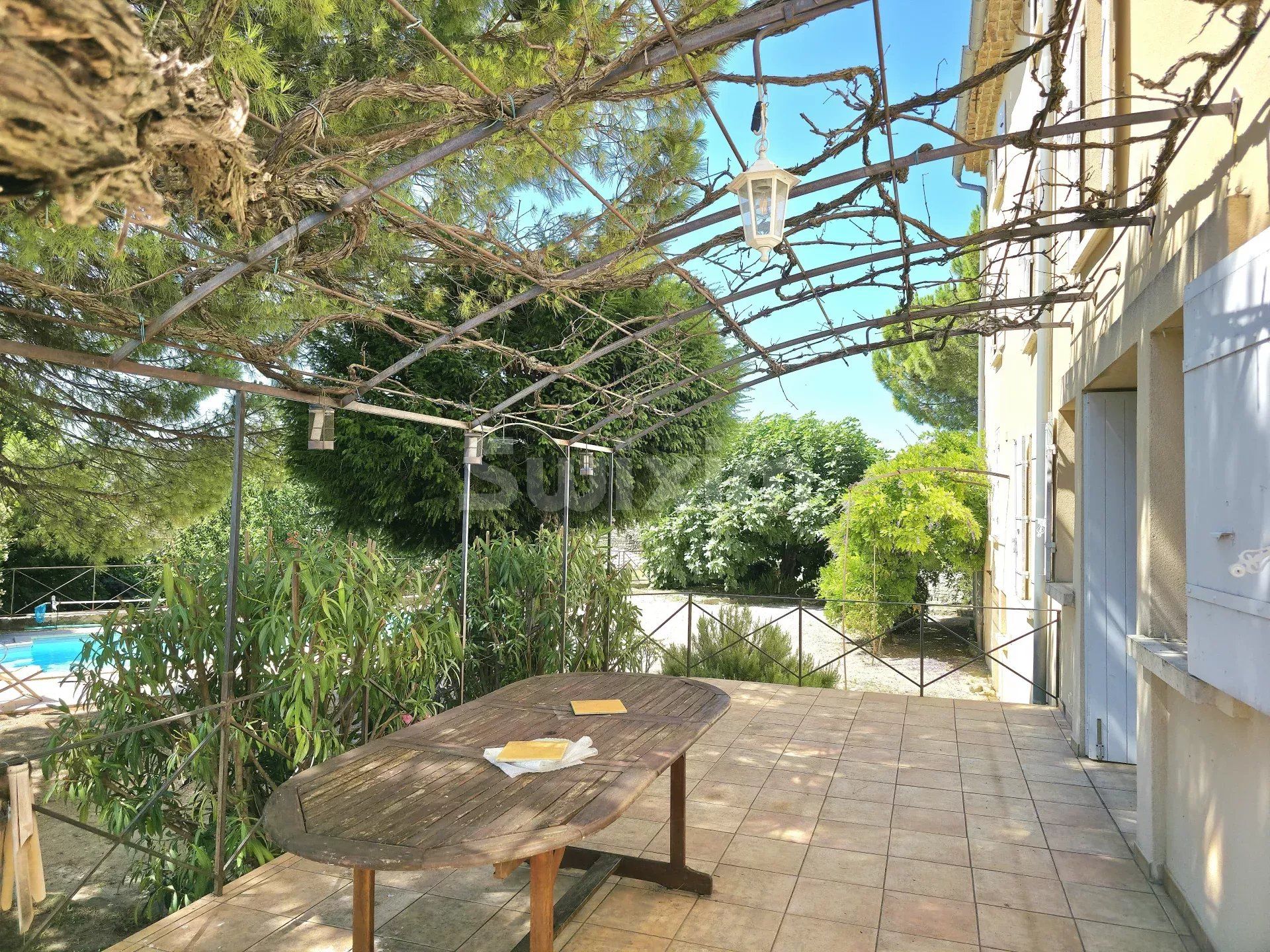 casa 8 Quartos para venda sobre Visan (84820)