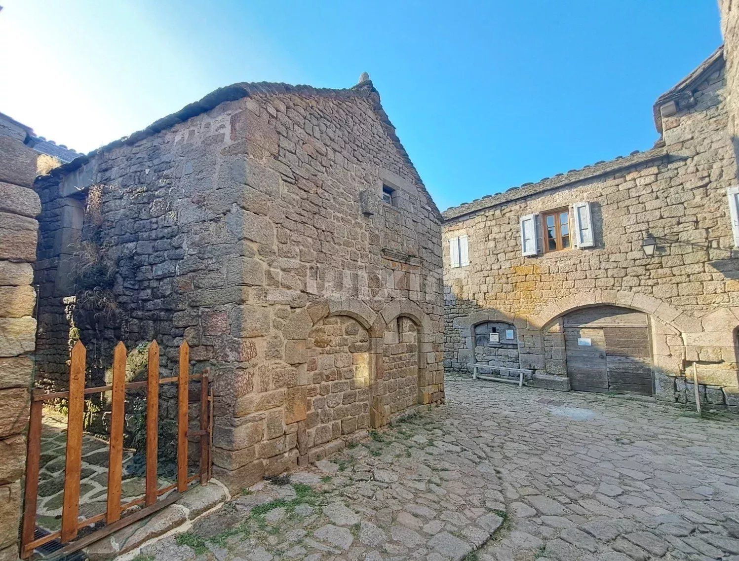 maison 2 Pièces en vente sur Villefort (48800)