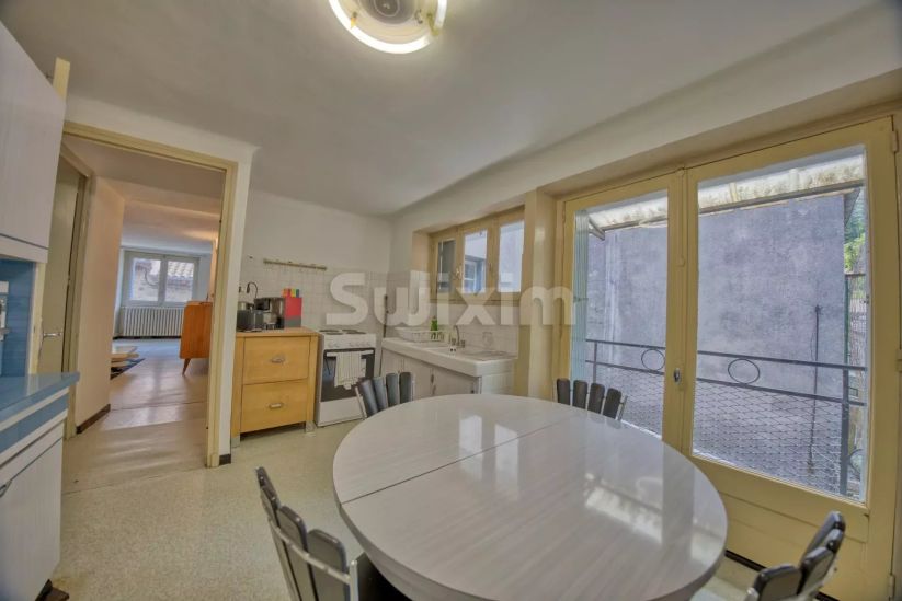 Vente Immeuble Villefort 6 Pièces 120 m²