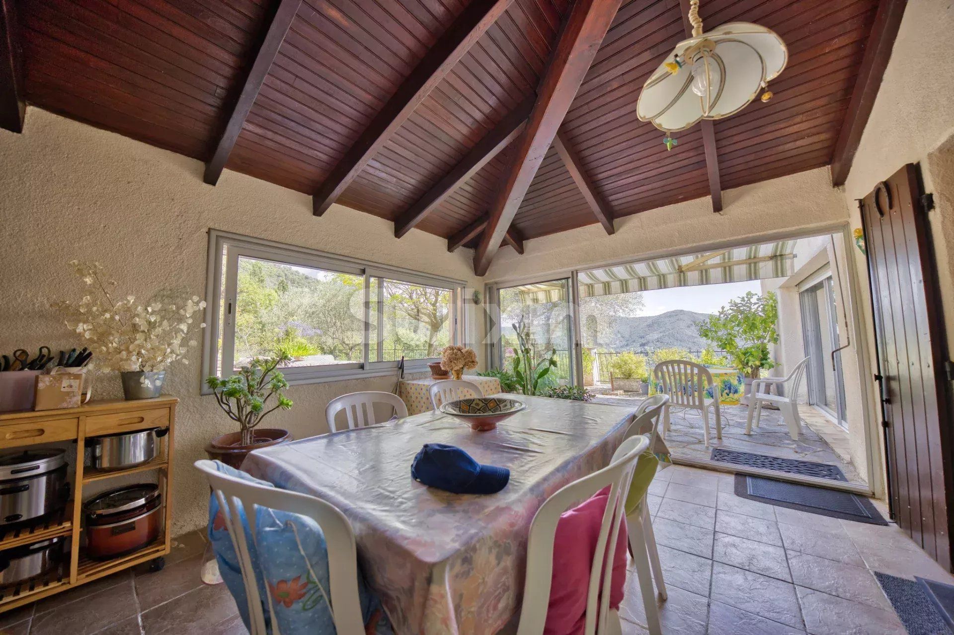 mas 9 Pièces en vente sur Le Collet-de-Dèze (48160)