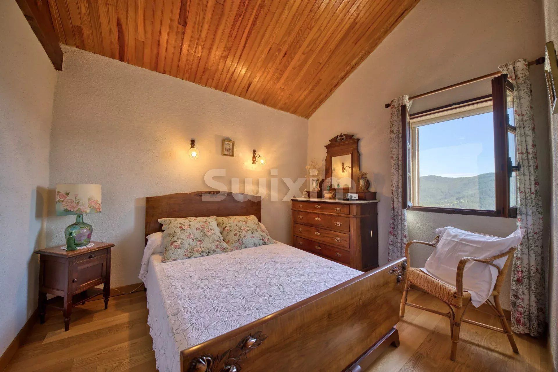 mas 9 Pièces en vente sur Le Collet-de-Dèze (48160)