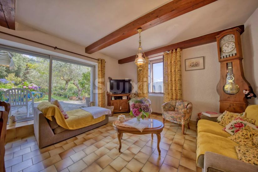 Vente Mas Le Collet-de-Dèze 9 Pièces 172 m²