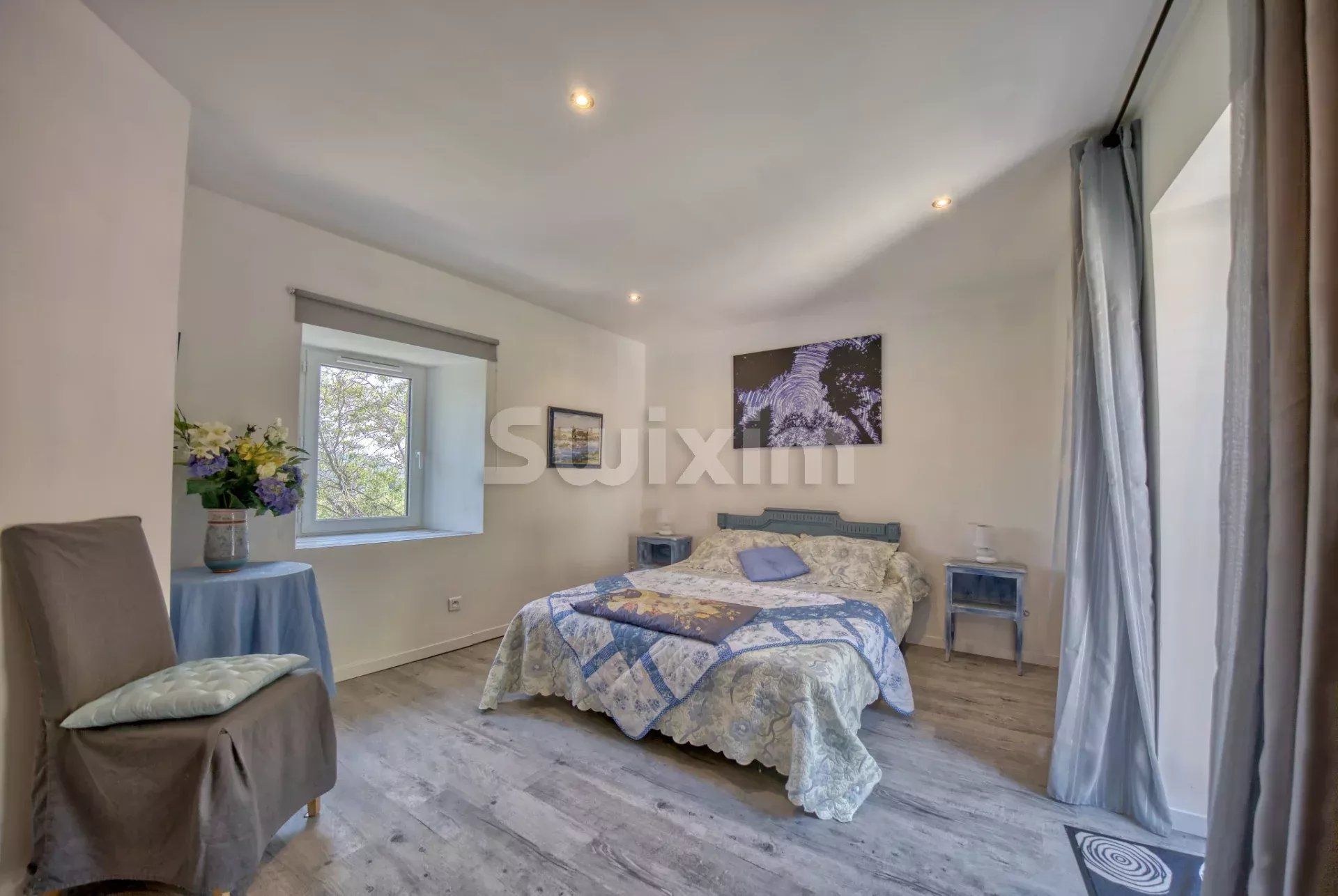 mas 15 Camere in vendita su Concoules (30450)