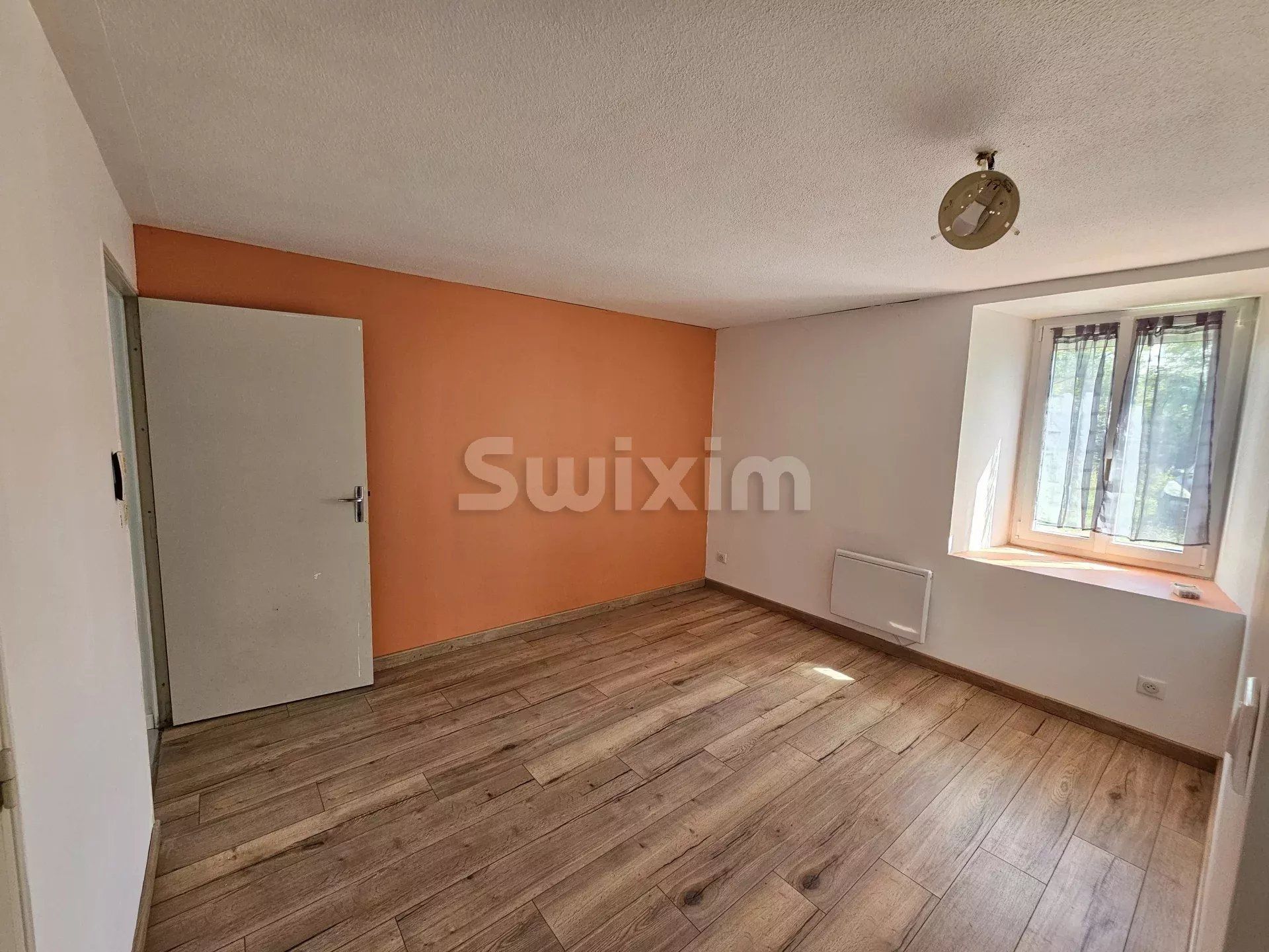 maison 5 Pièces en vente sur Mont-sous-Vaudrey (39380)