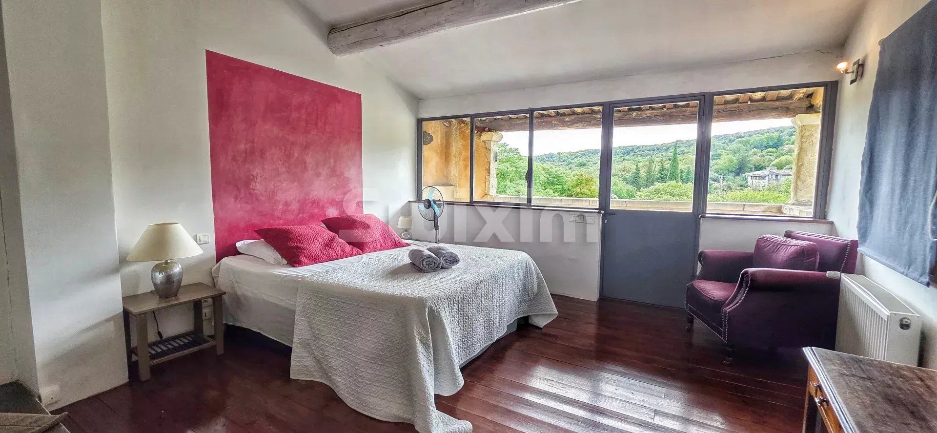 maison 8 Pièces en vente sur Grignan (26230)