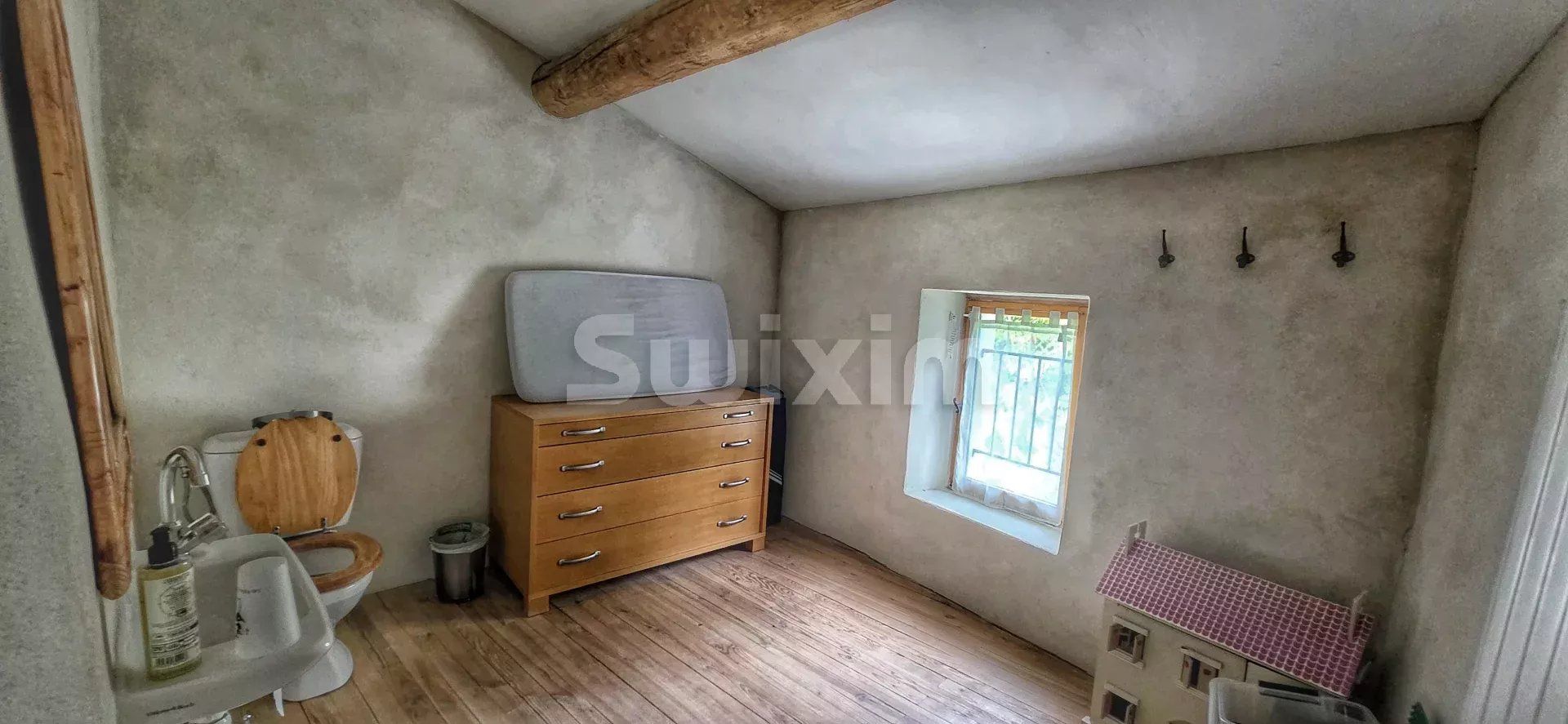 maison 8 Pièces en vente sur Grignan (26230)