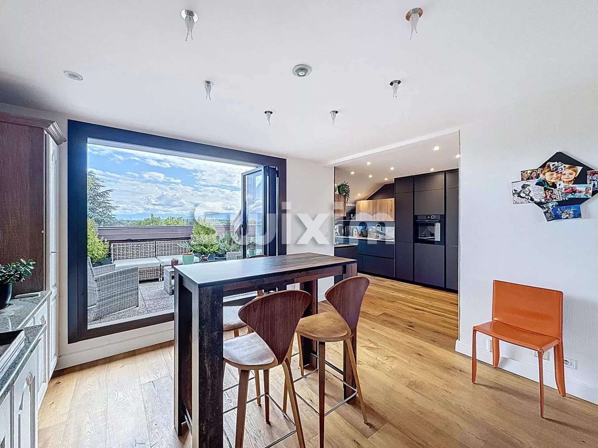 appartement 6 Pièces en vente sur Divonne-les-Bains (01220)