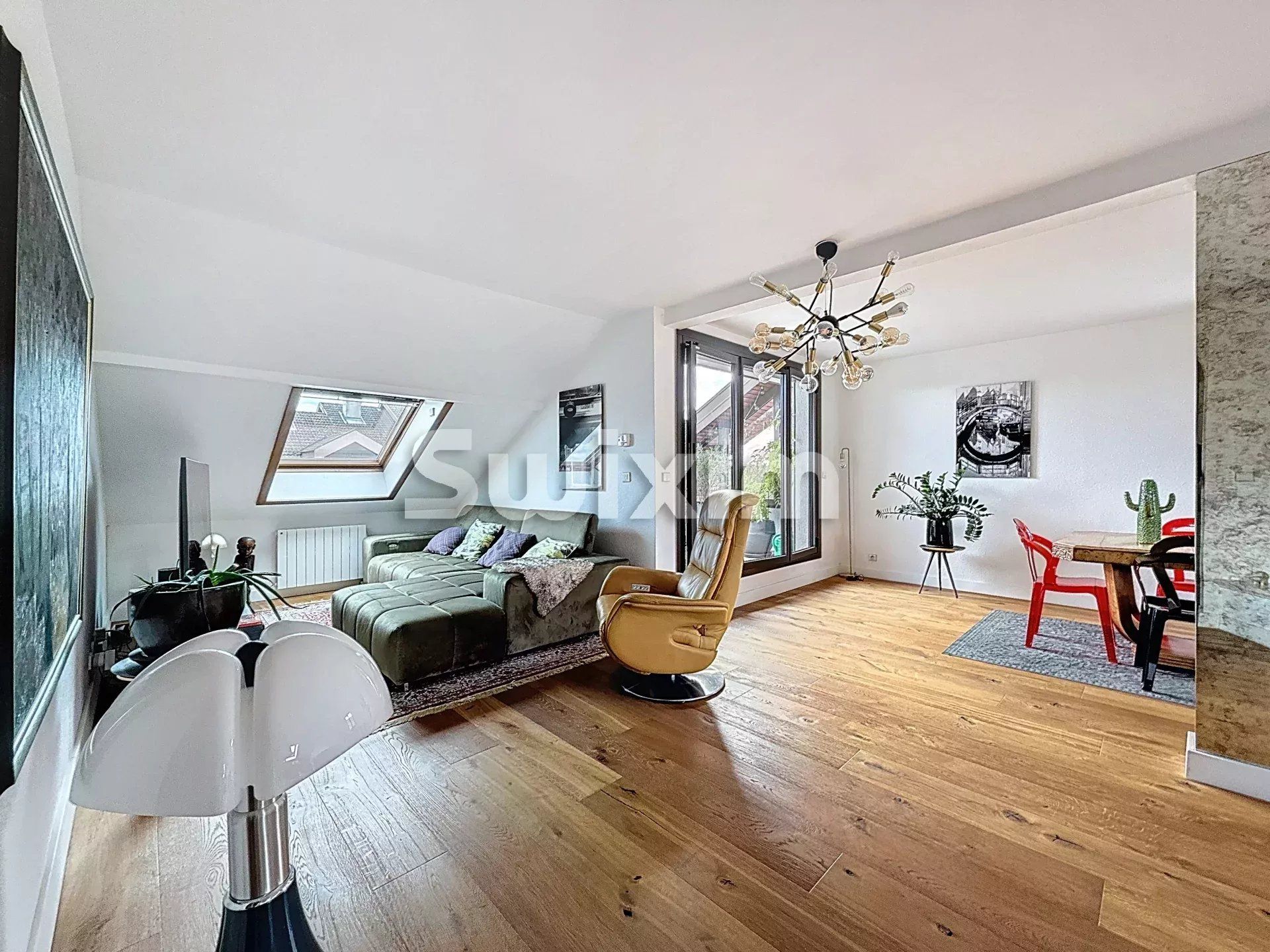 appartement 6 Pièces en vente sur Divonne-les-Bains (01220)