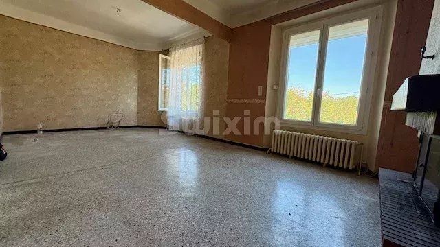 casa 4 Quartos para venda sobre Alès (30100)