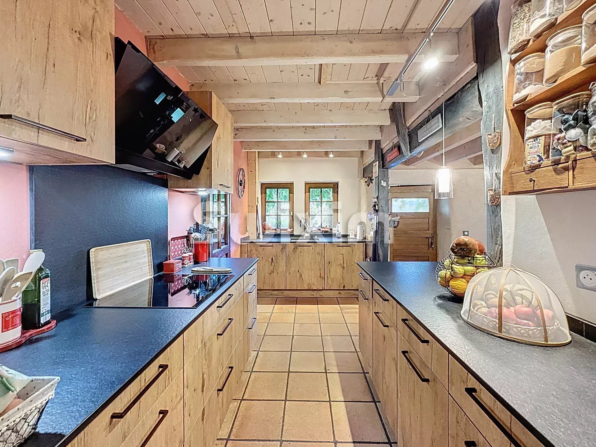 maison 8 Pièces en vente sur Prévessin-Moëns (01280)