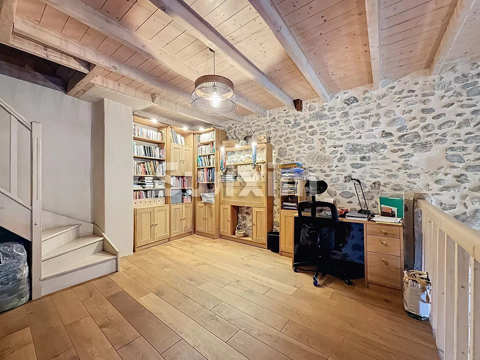 maison 8 Pièces en vente sur Prévessin-Moëns (01280)