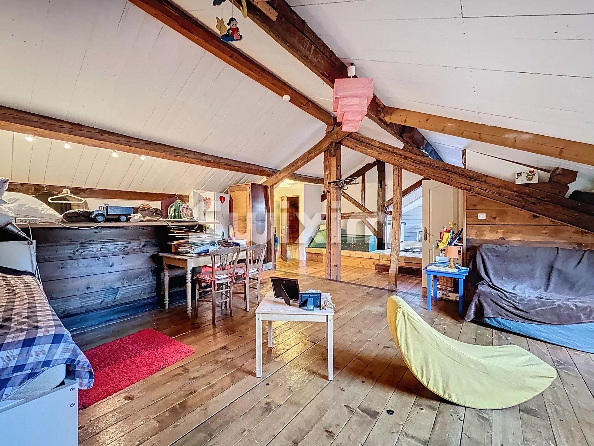 maison 8 Pièces en vente sur Prévessin-Moëns (01280)