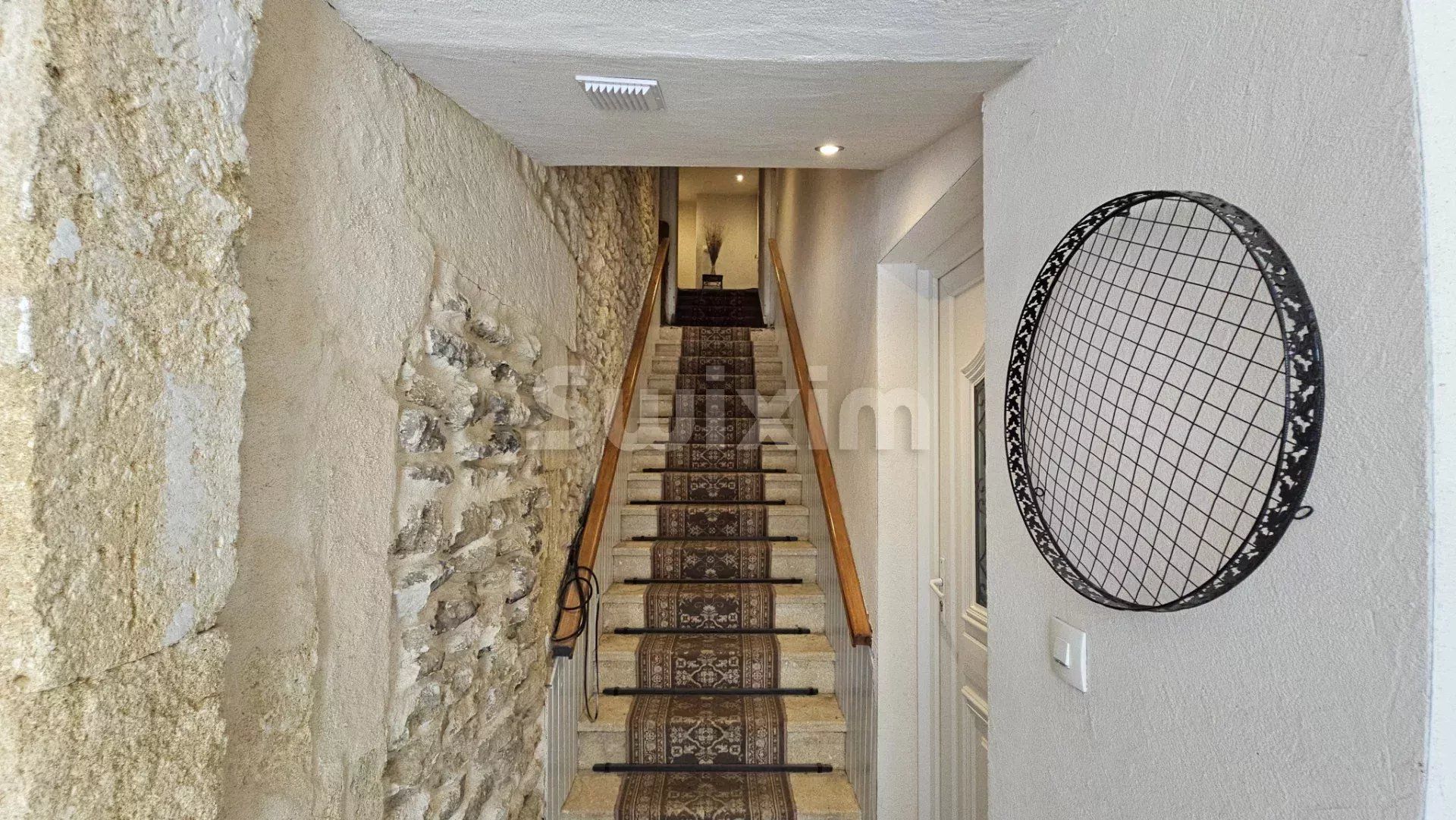 propriété 19 Pièces en vente sur Castillon-du-Gard (30210)