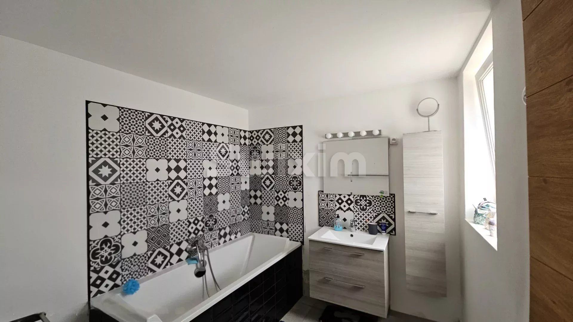 propriété 19 Pièces en vente sur Castillon-du-Gard (30210)