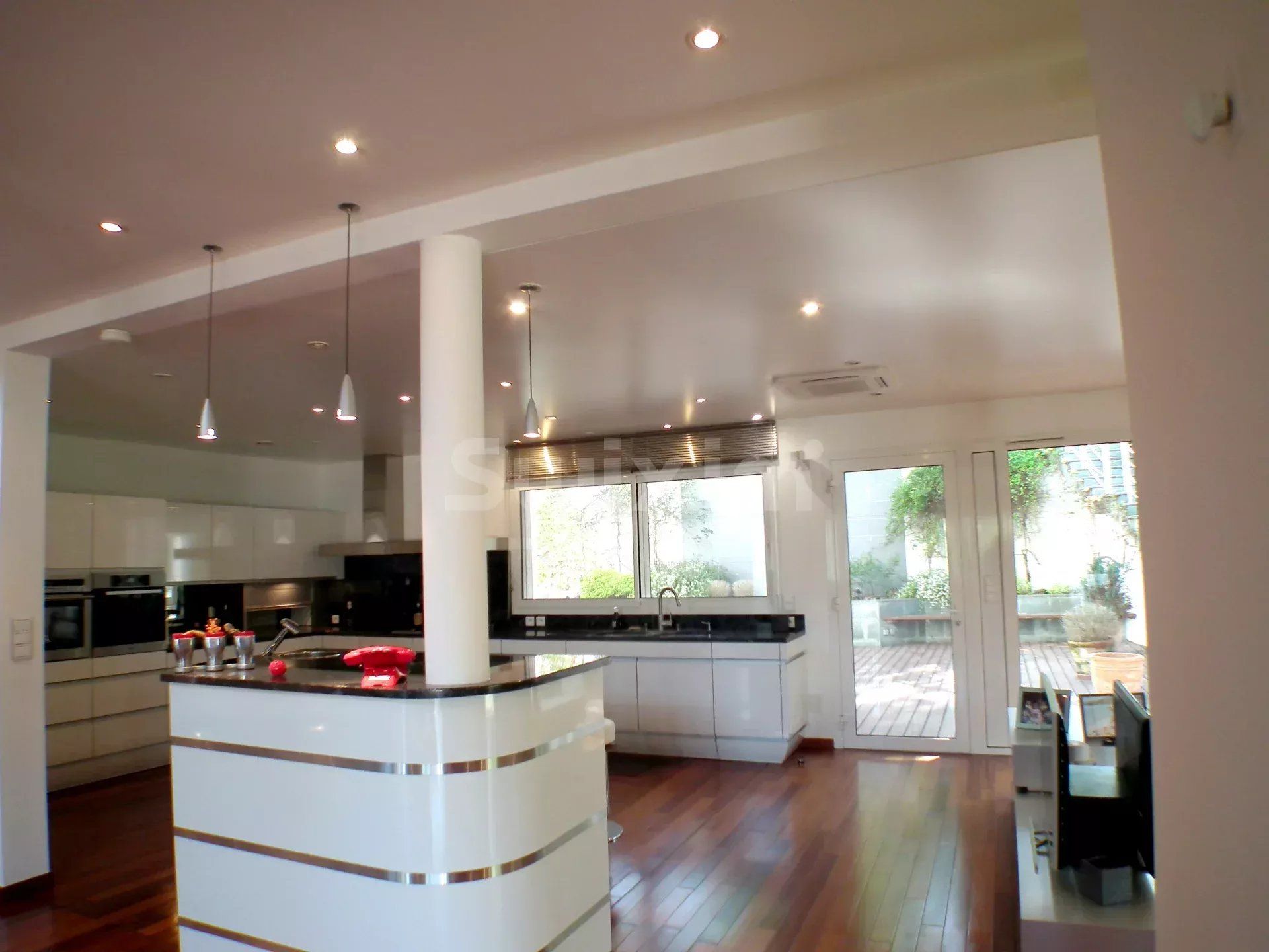 maison 8 Pièces en vente sur Lons-le-Saunier (39000)