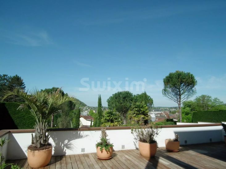 Vente Maison Lons-le-Saunier 8 Pièces 329 m²