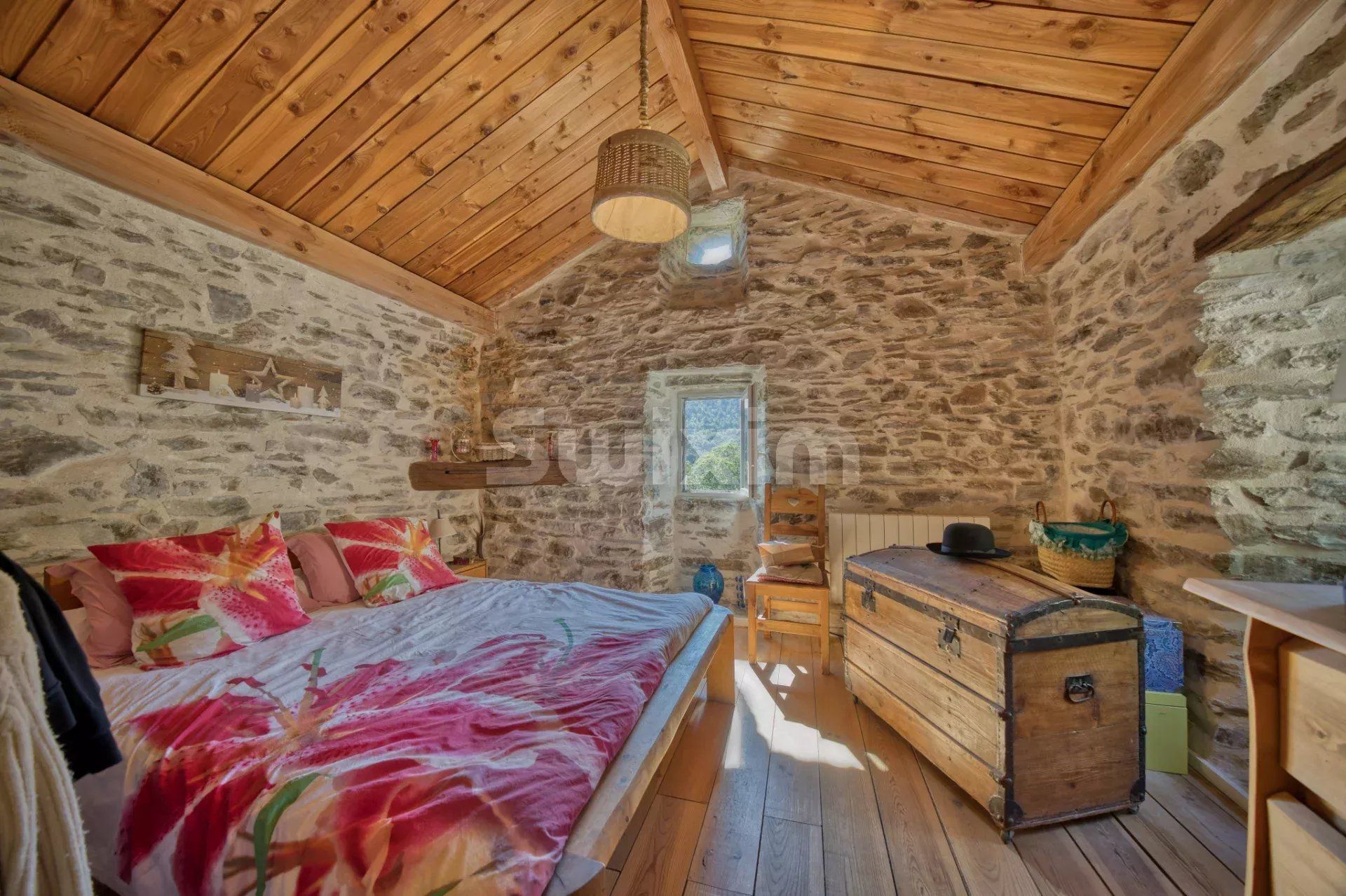 mas 8 Pièces en vente sur Vialas (48220)