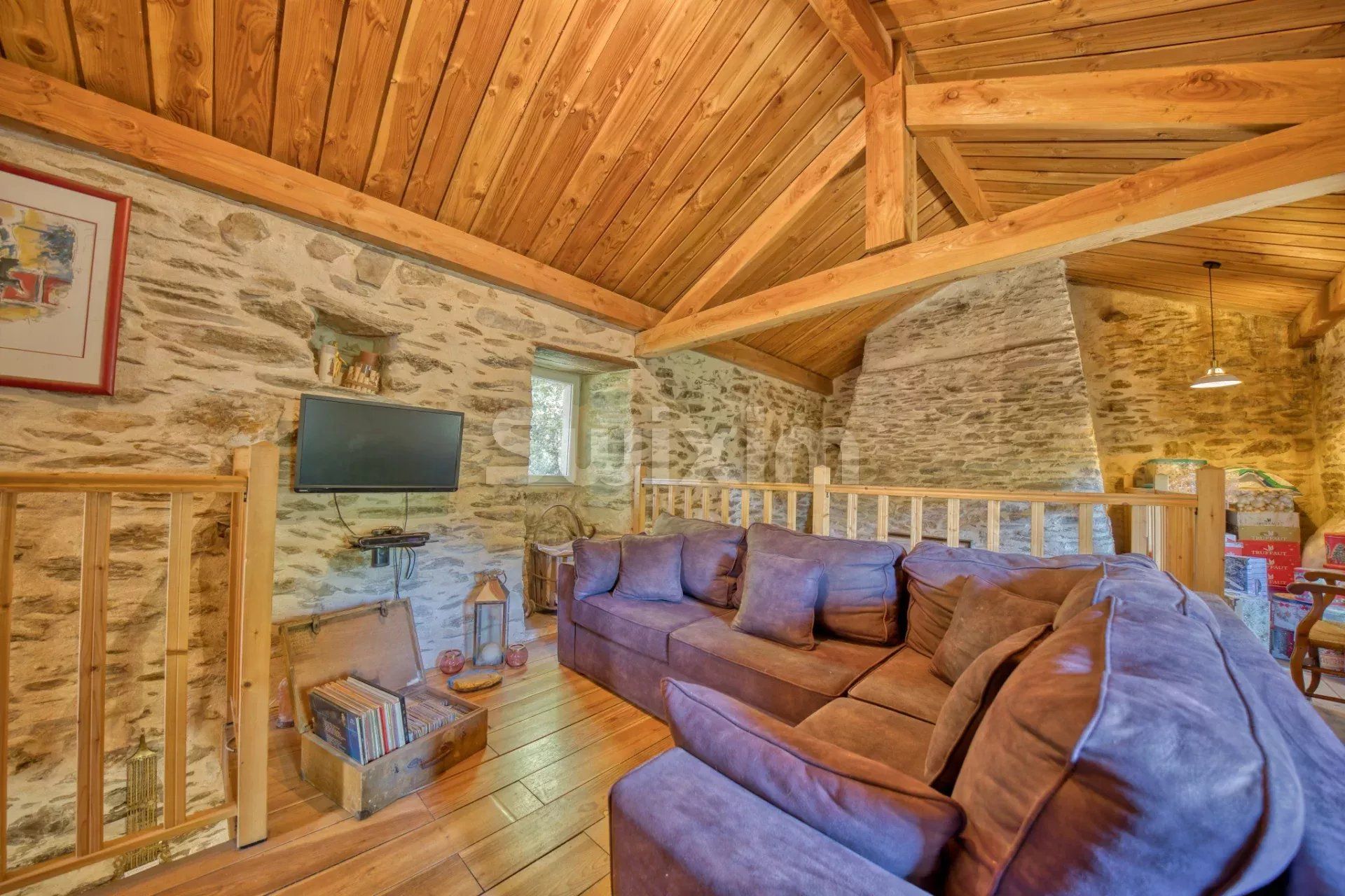 mas 8 Pièces en vente sur Vialas (48220)