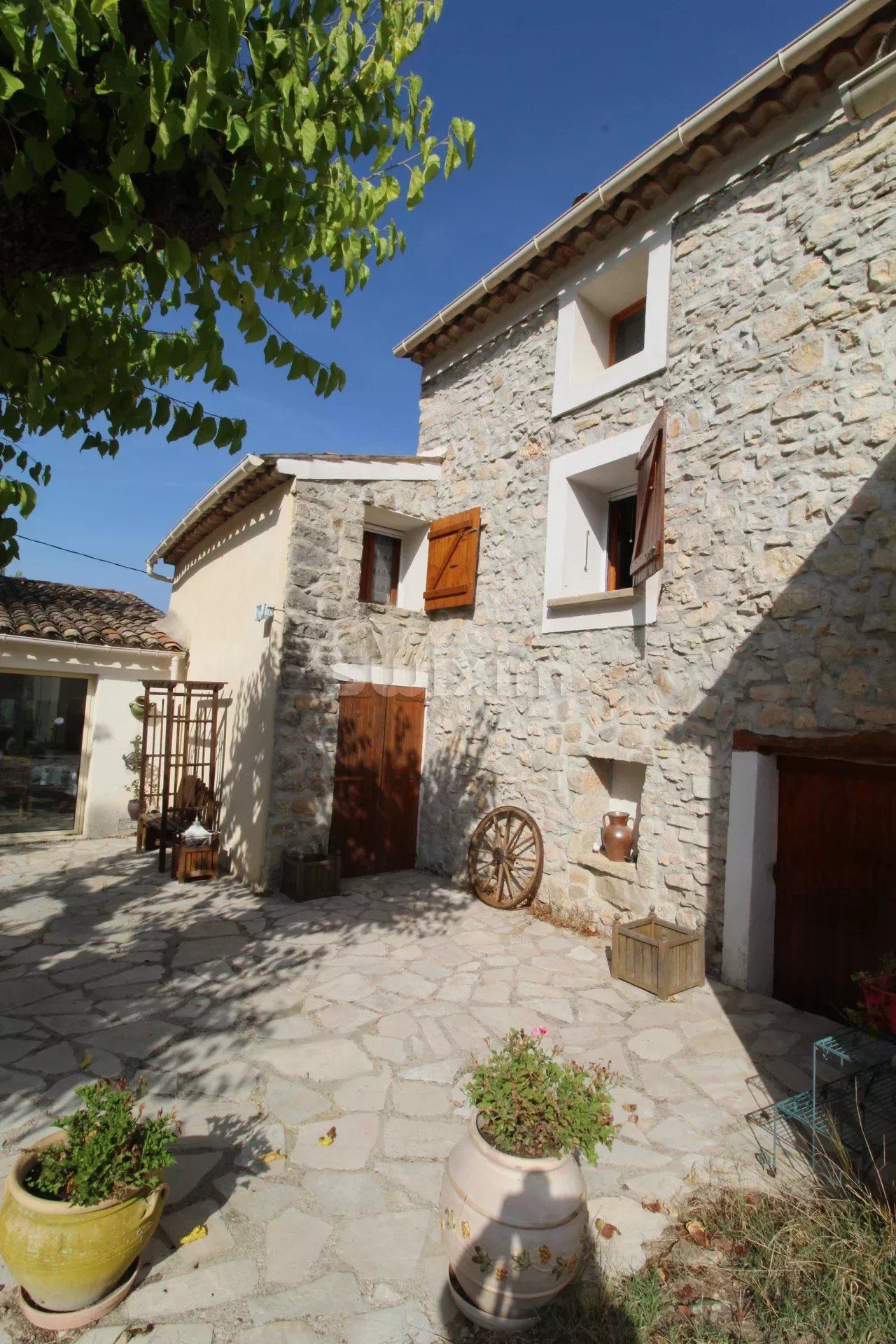 propriété 7 Pièces en vente sur Draguignan (83300)