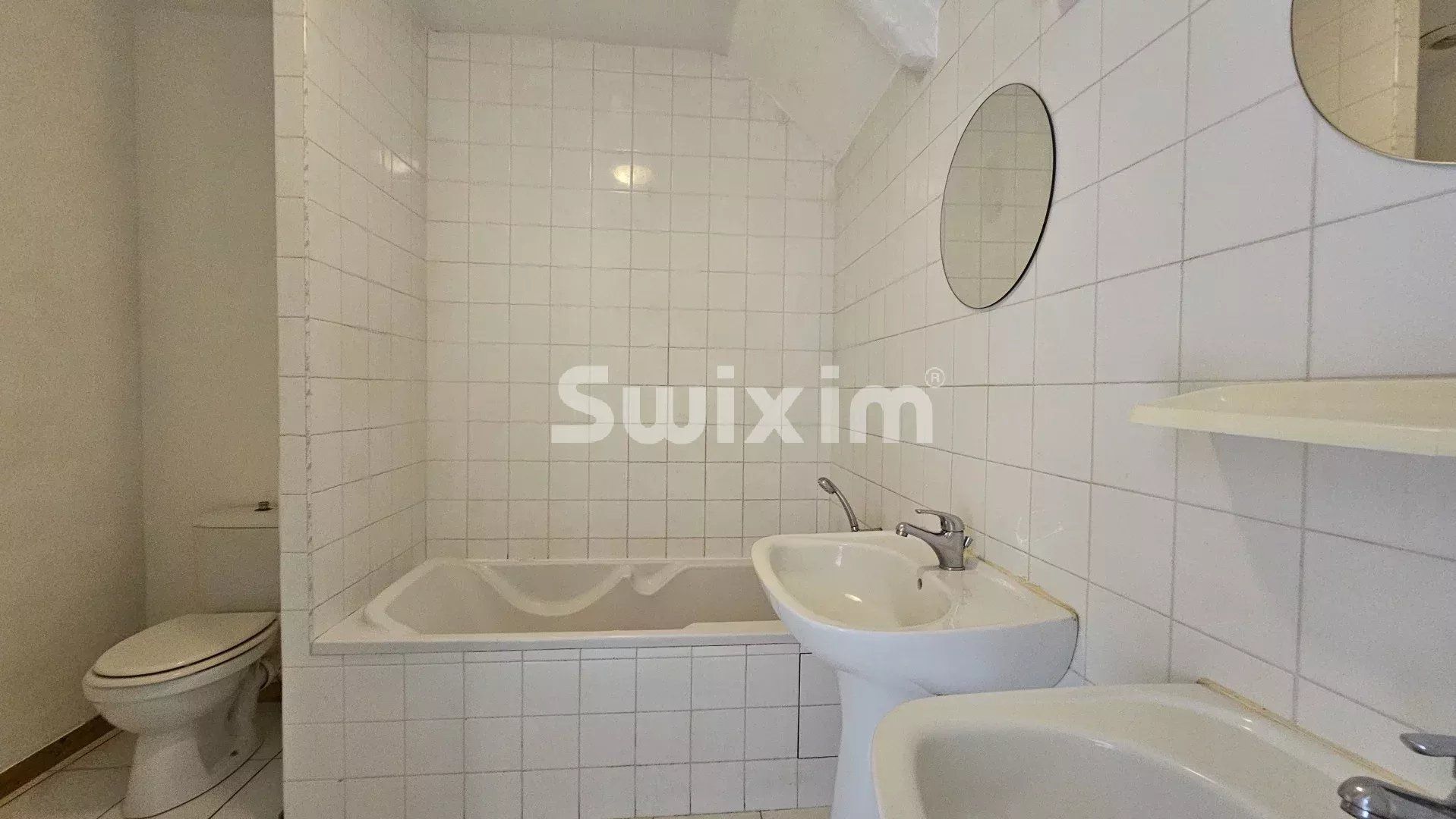 edifício para venda sobre Valréas (84600)