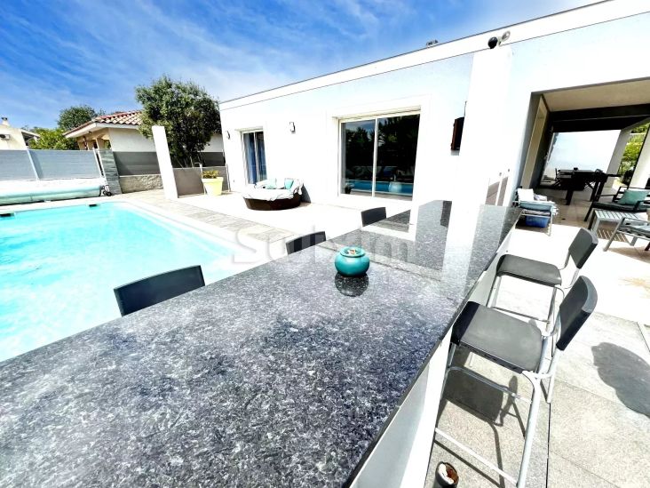 Vente Villa Pomérols 4 Pièces 121 m²