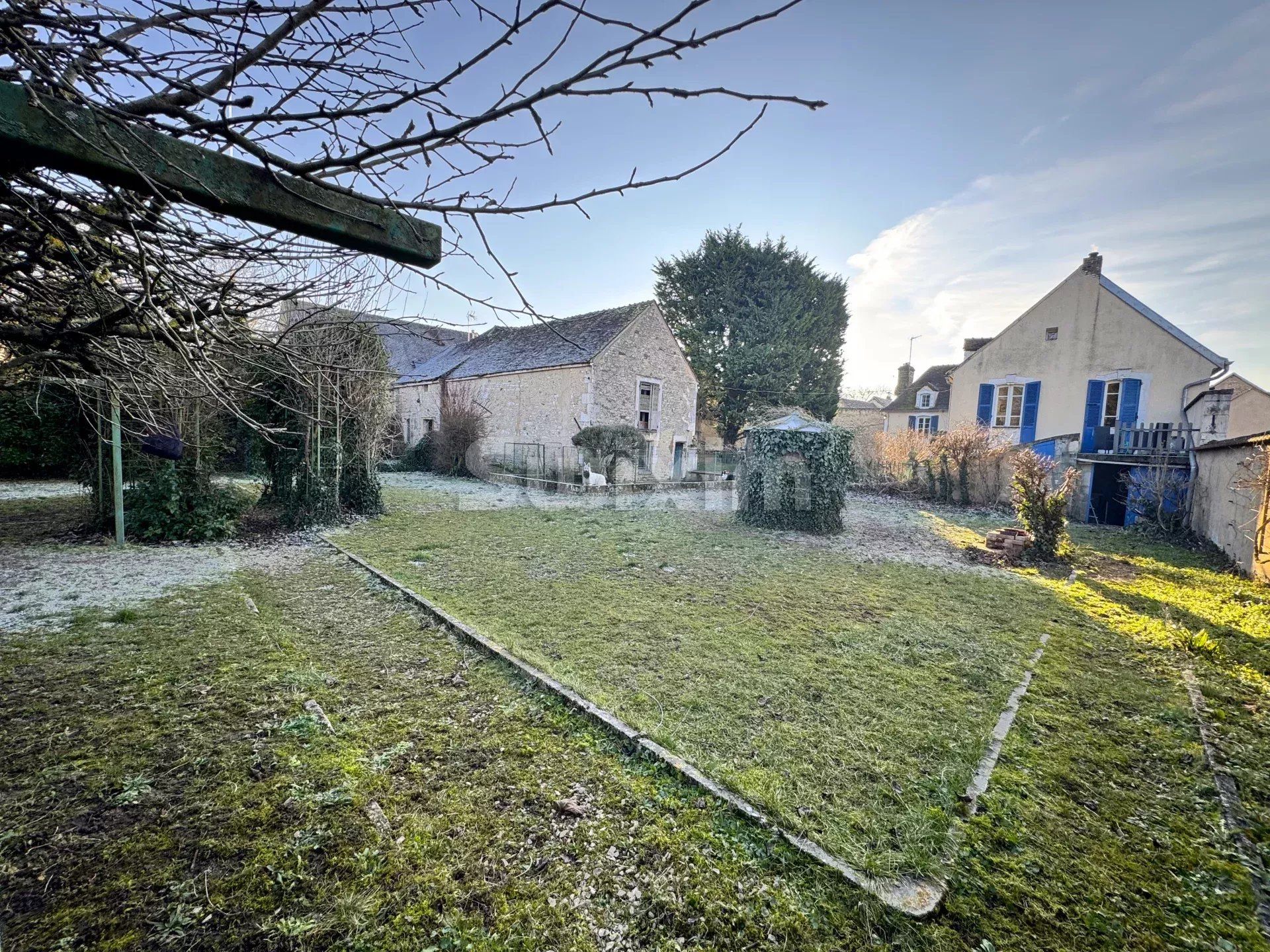 propriété 6 Pièces en vente sur Auxerre (89000)