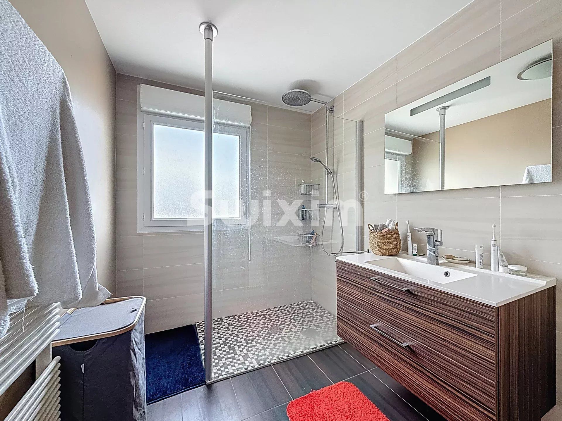 appartamento 4 Camere in vendita su Gex (01170)