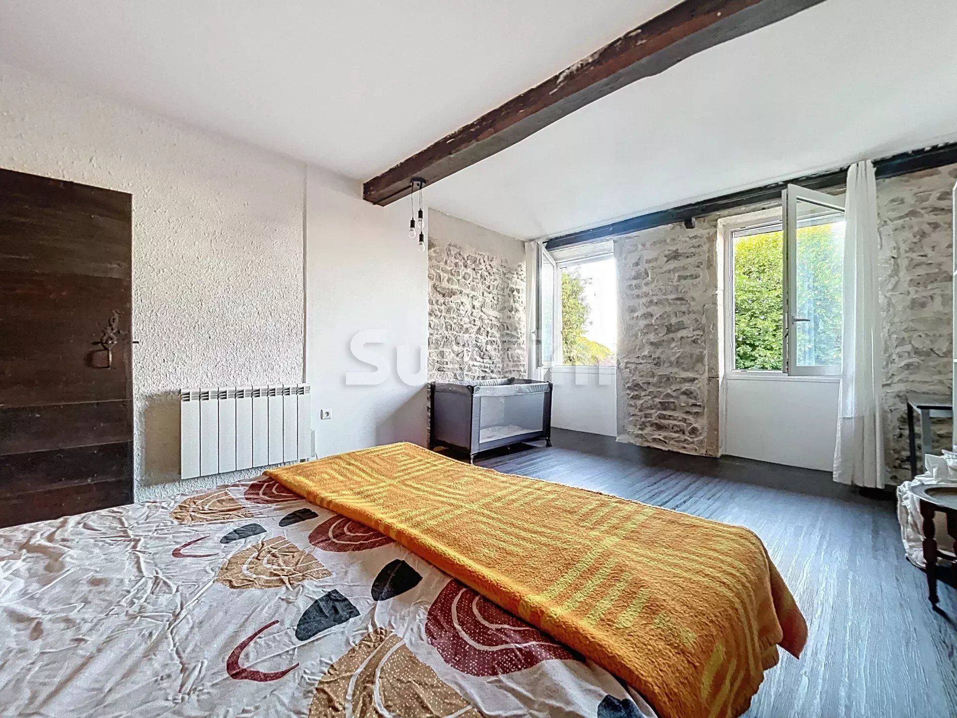 maison 9 Pièces en vente sur Villié-Morgon (69910)