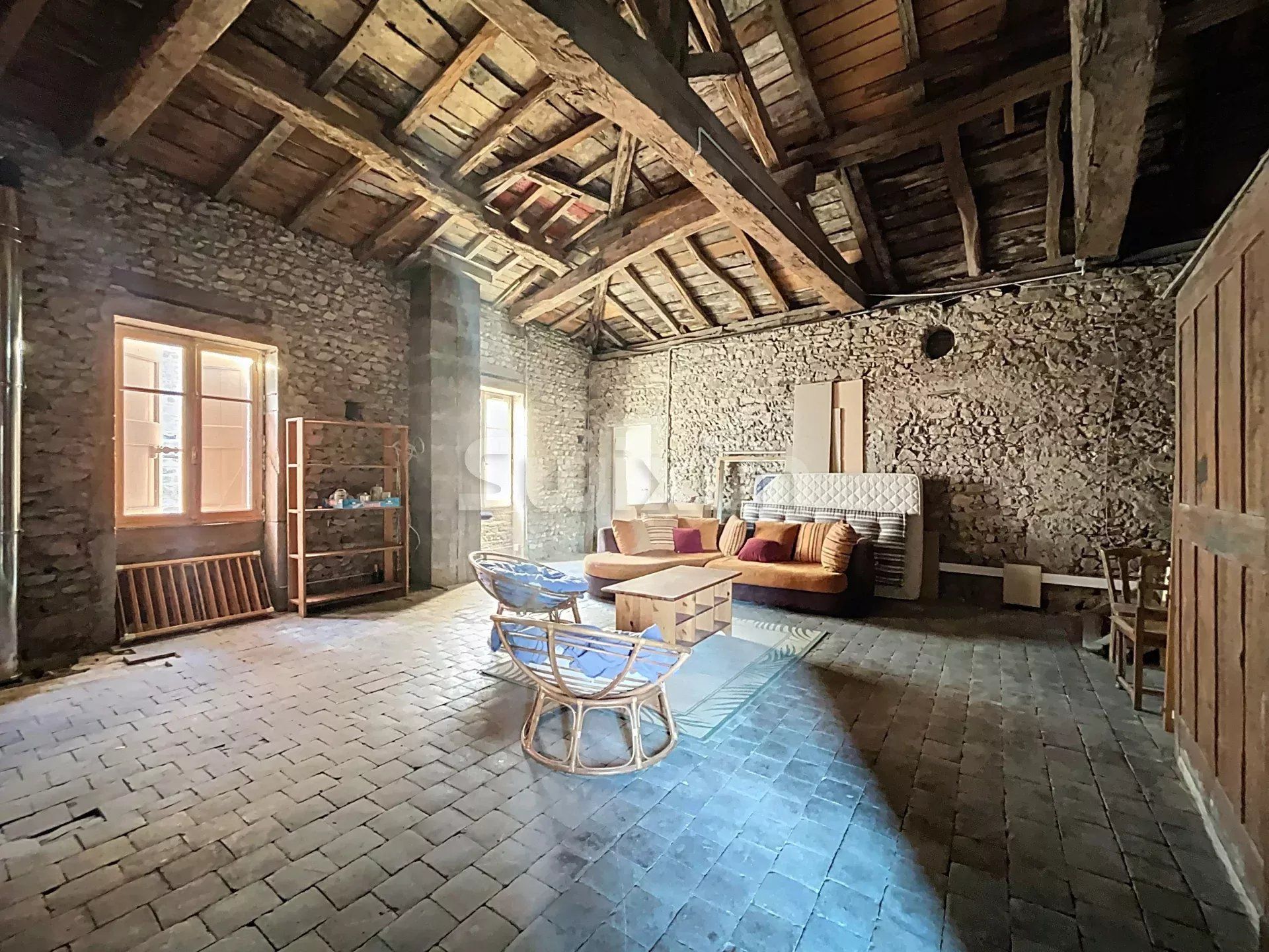 maison 9 Pièces en vente sur Villié-Morgon (69910)