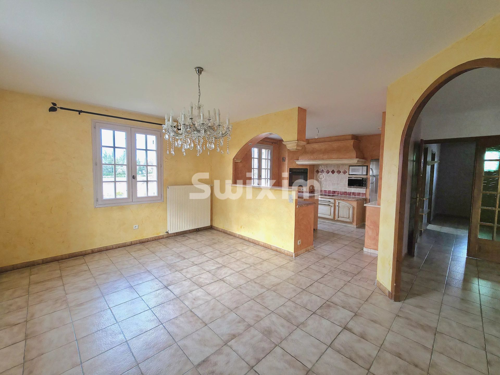 casa 6 Salas en venta en Grignan (26230)