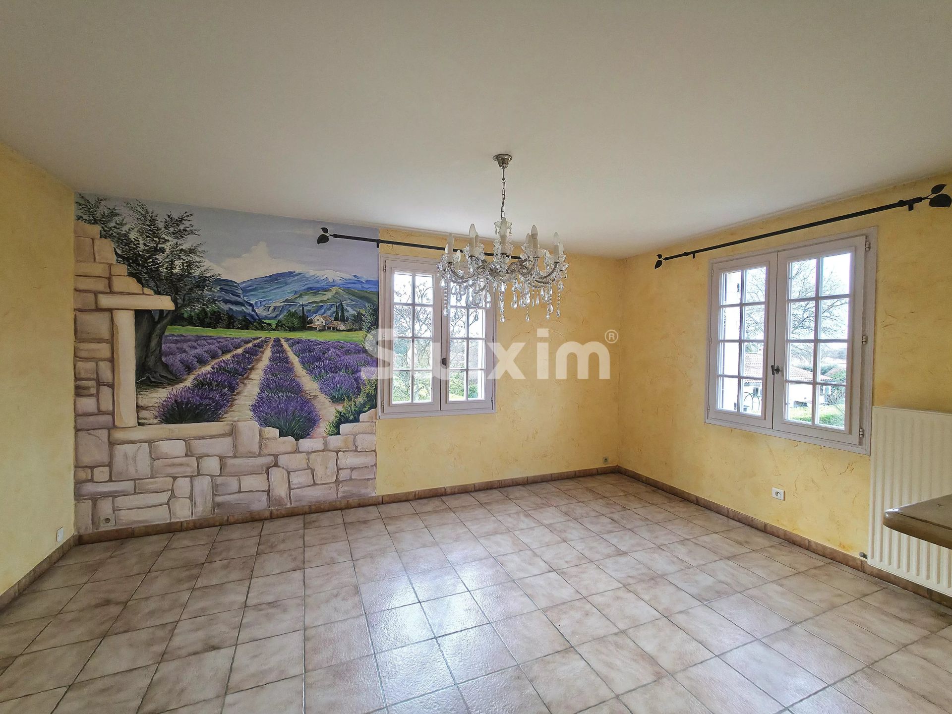 casa 6 Salas en venta en Grignan (26230)