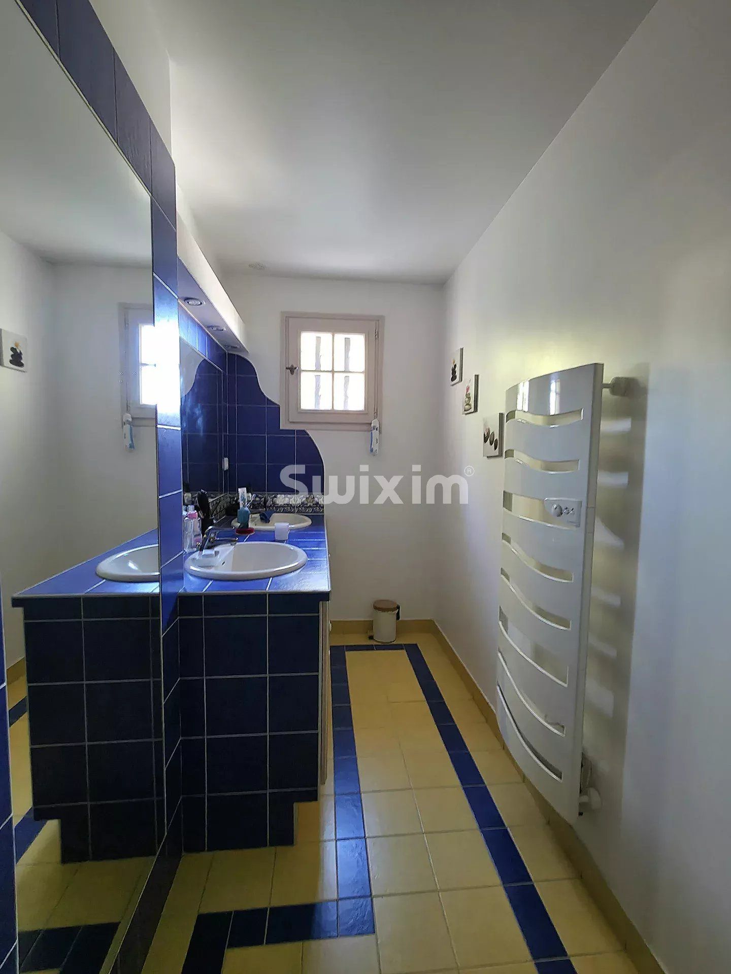 casa 6 Salas en venta en Grignan (26230)