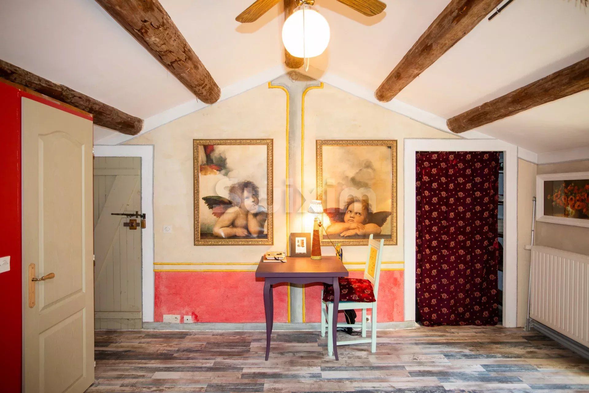 maison 8 Pièces en vente sur Valaurie (26230)