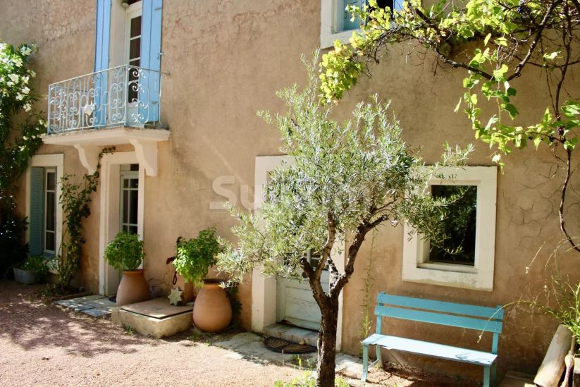 Vente Maison Valaurie 8 Pièces 240 m²