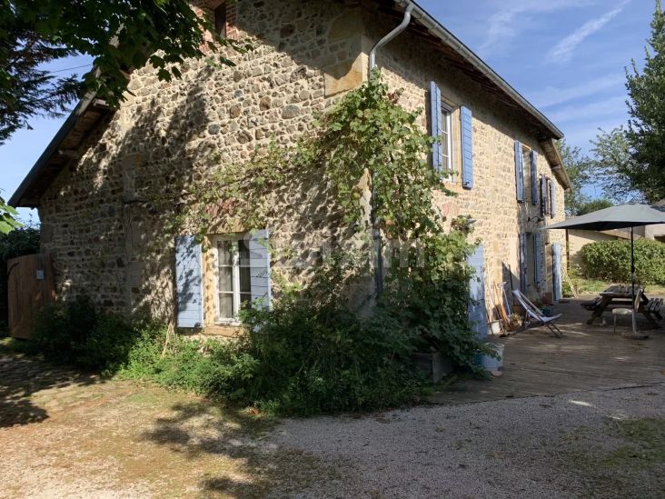 Vente Maison Matour 4 Pièces 115 m²