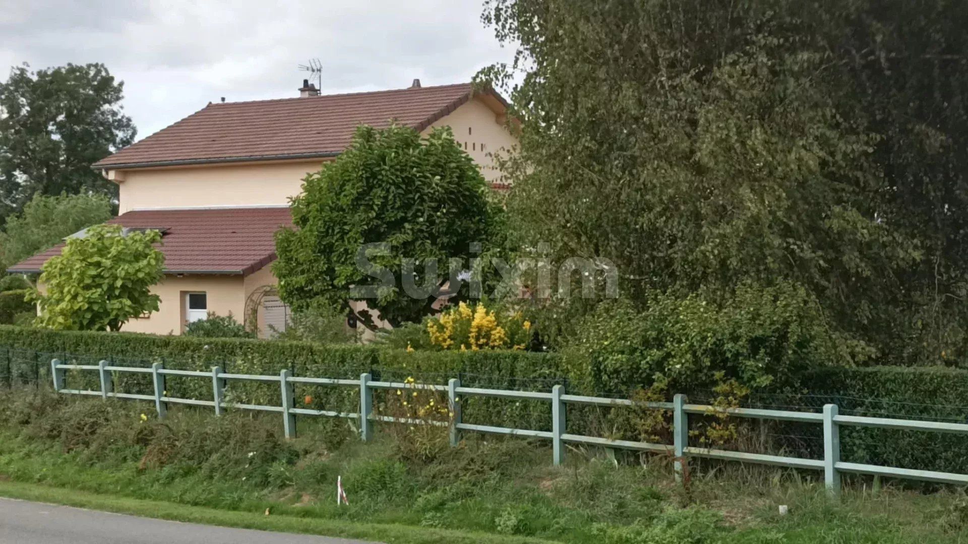 house 5 Rooms life annuity on Cuisery (71290)