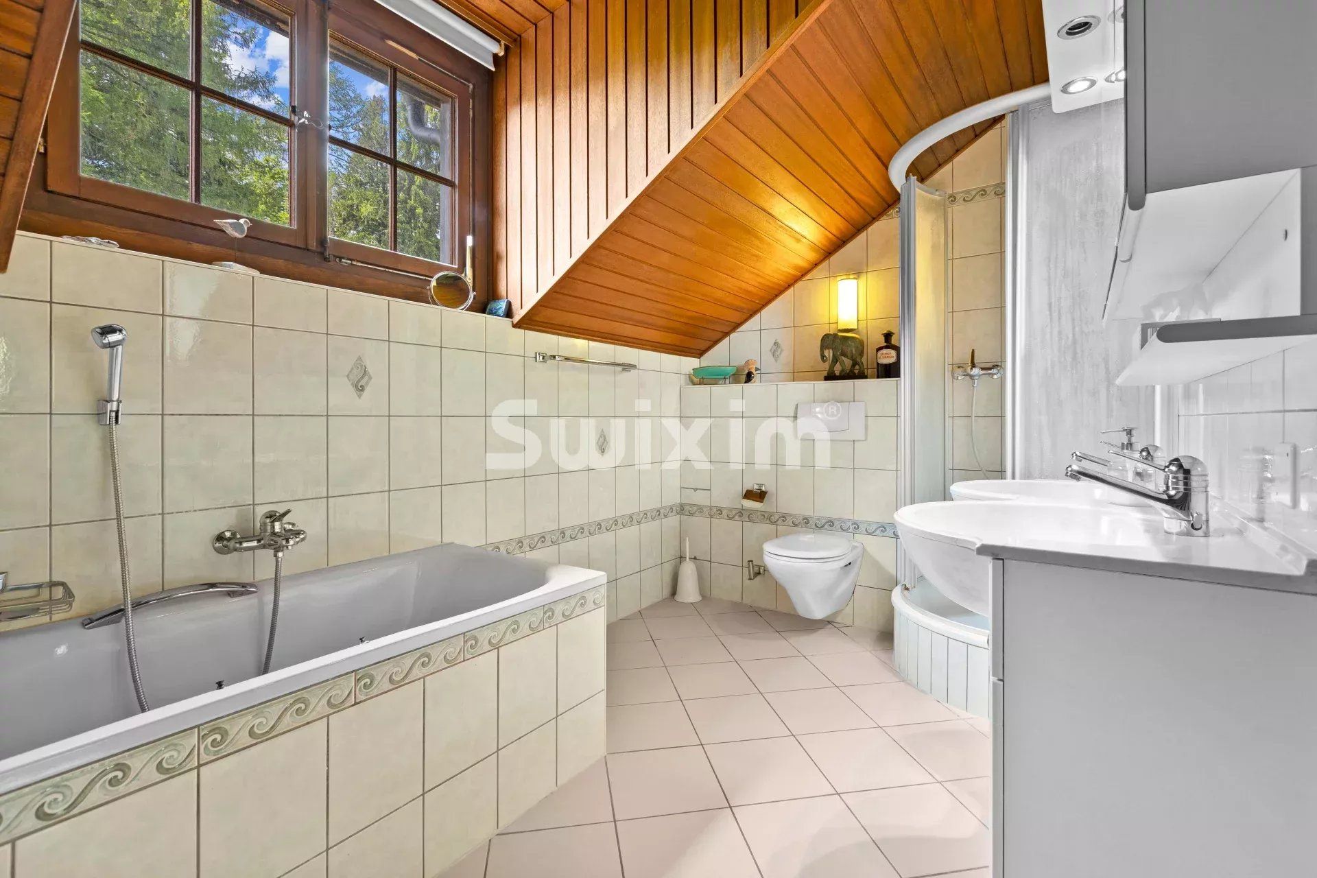 casa 7.5 Salas en venta en Montreux (1820)