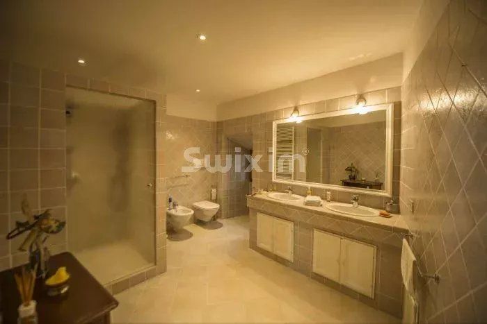 propriété viticole 30 Pièces en vente sur Siena (53100)