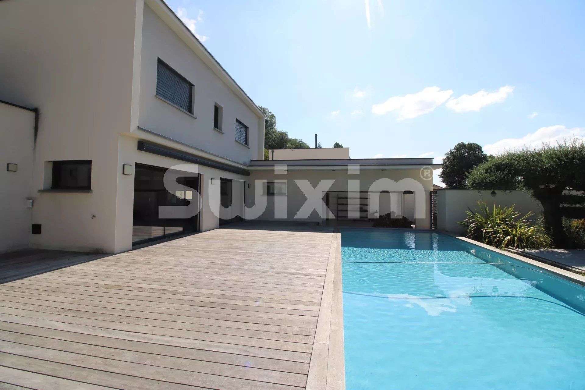 casa 6 Camere in vendita su Bourgoin-Jallieu (38300)