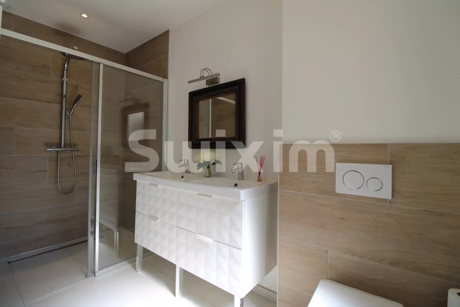 casa 6 Camere in vendita su Bourgoin-Jallieu (38300)