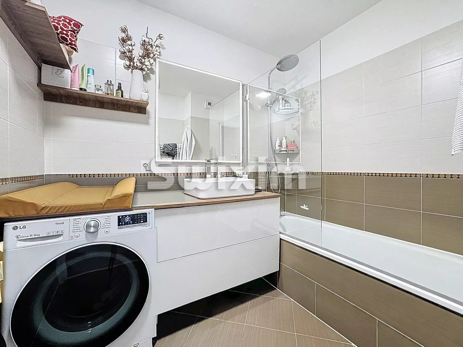 appartement 3 Zimmer zum verkauf auf Cessy (01170)