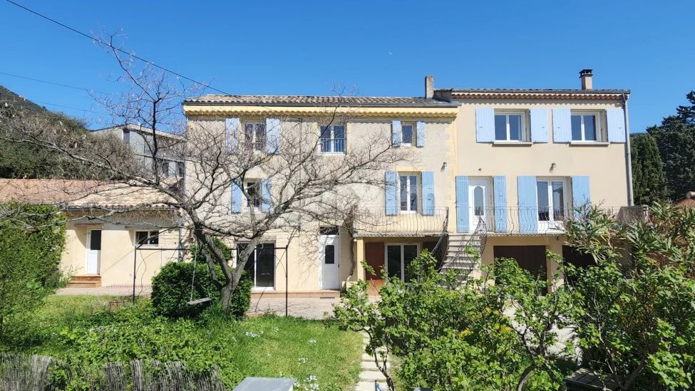Vente Maison Nyons 8 Pièces 191 m²
