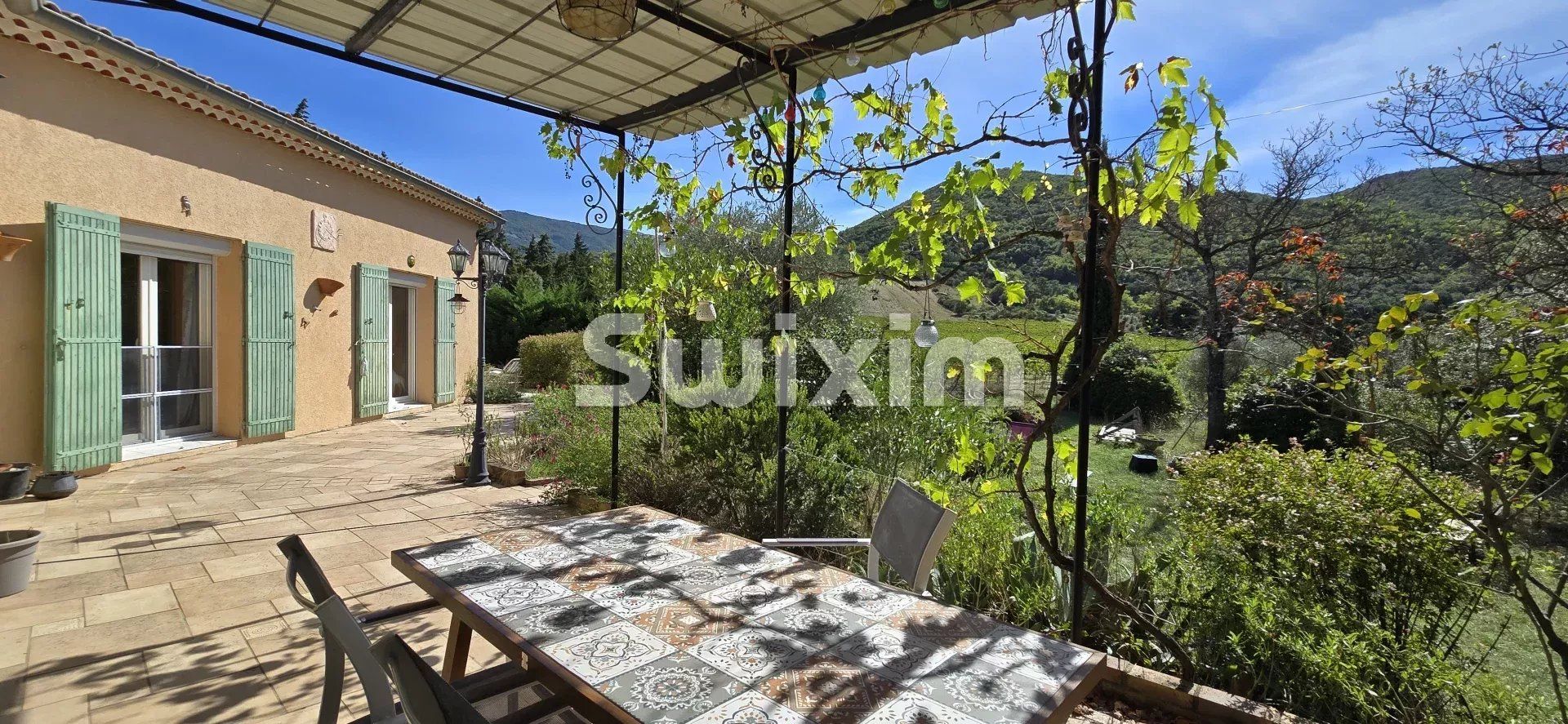 casa 6 Quartos para venda sobre Dieulefit (26220)