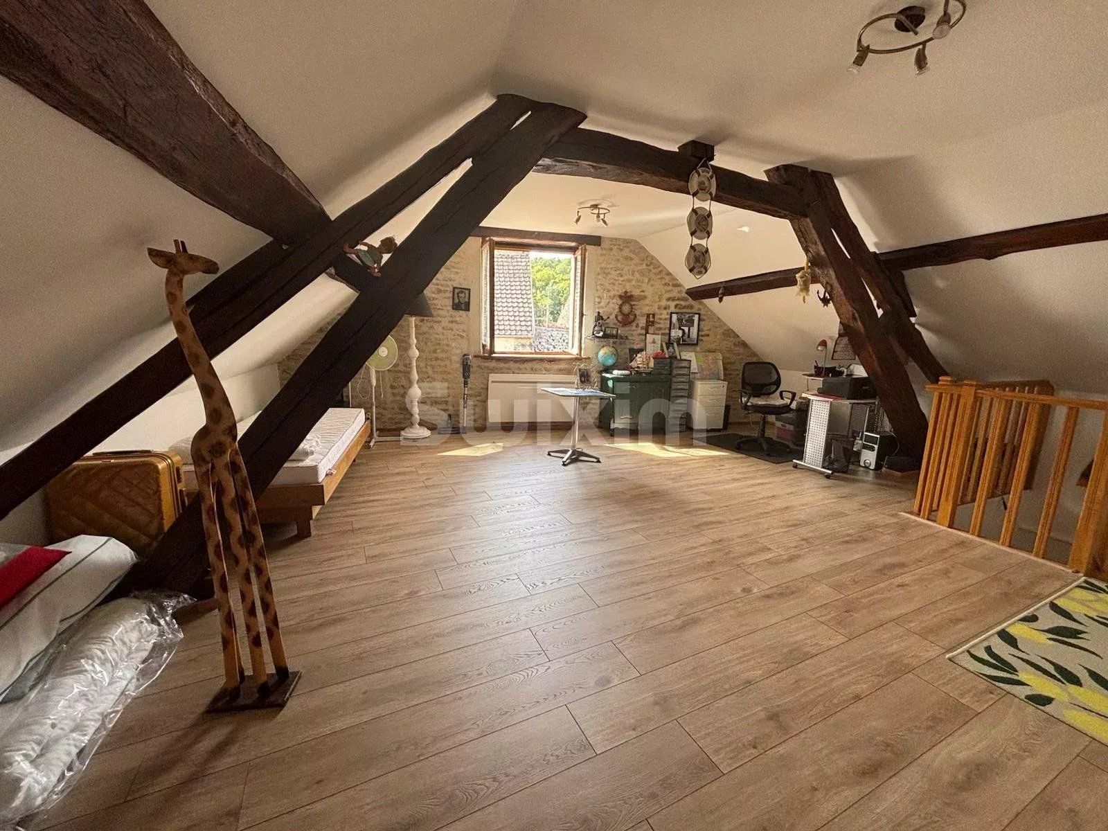 maison 7 Pièces en vente sur L'Isle-sur-Serein (89440)