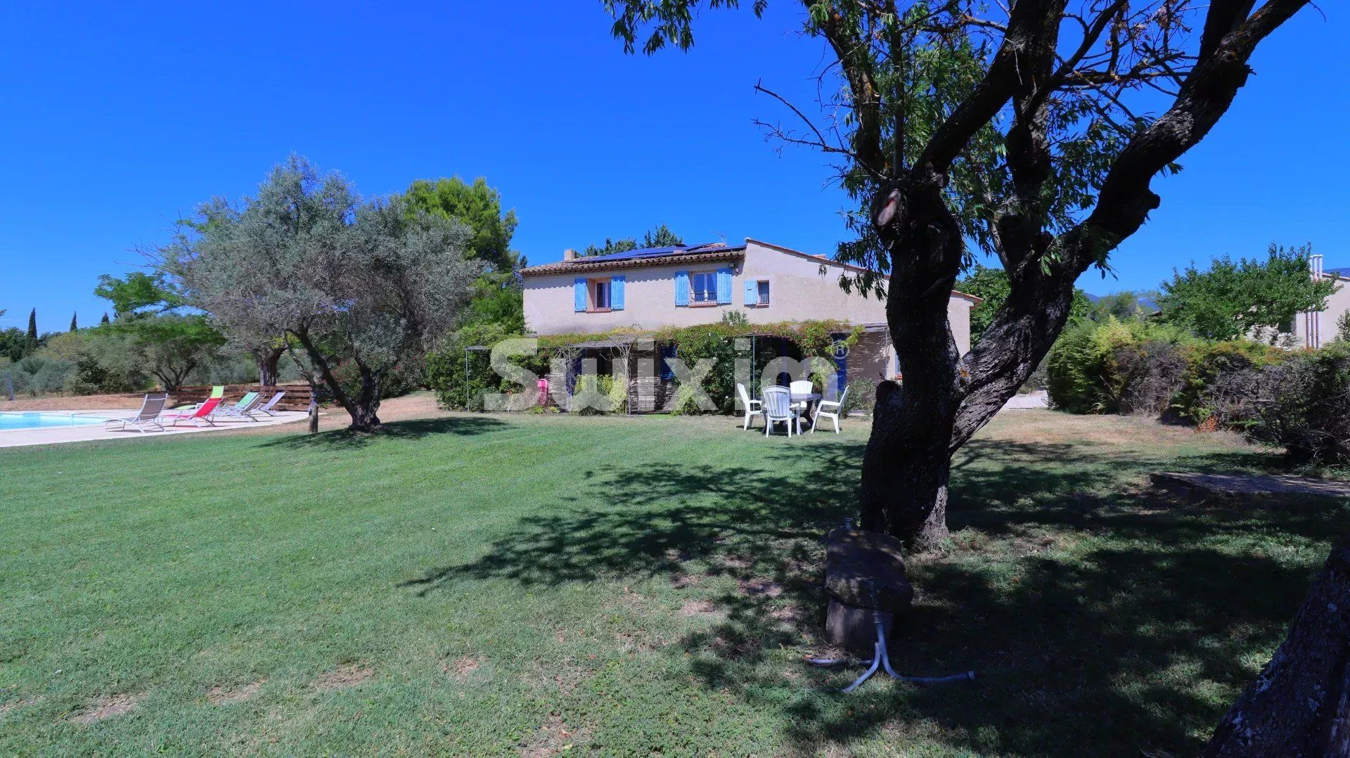 haus 15 Zimmer zum verkauf auf Lourmarin (84160)