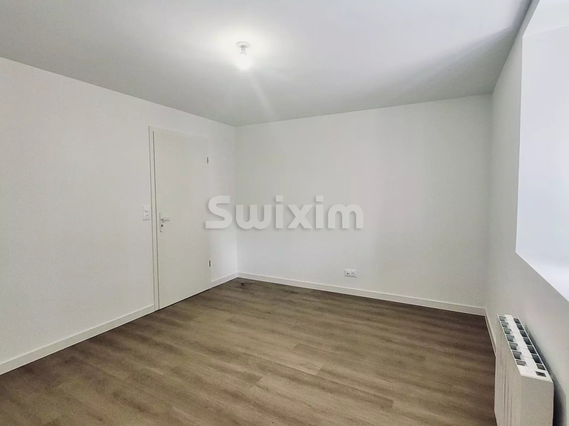 apartamento 4 Quartos para aluguer sobre Mouthe (25240)