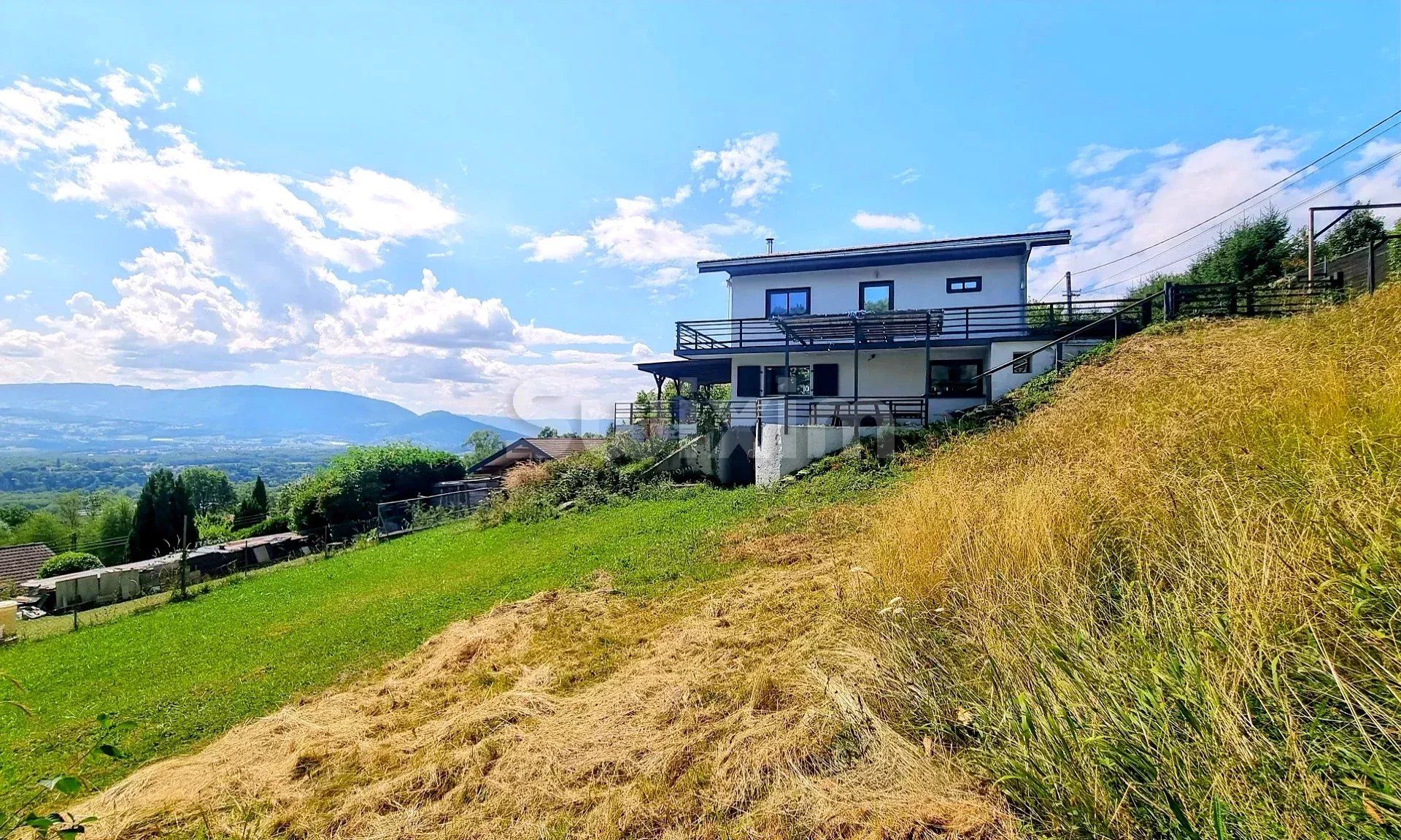 buildable land for sale on Bonne (74380)