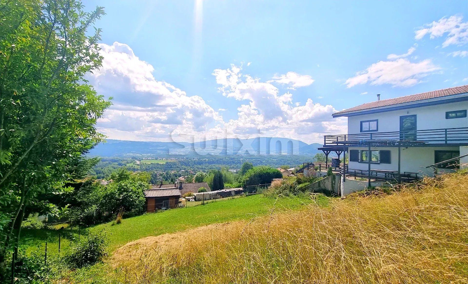 buildable land for sale on Bonne (74380)