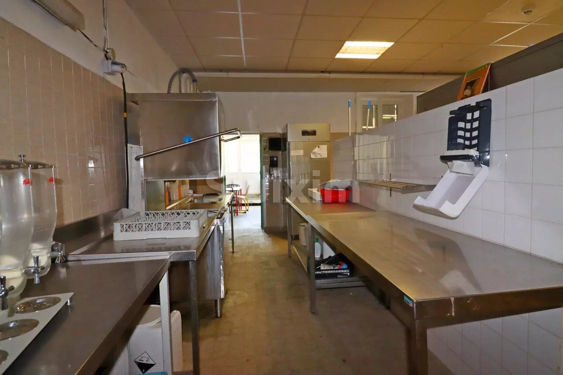 immeuble 26 Pièces en vente sur Mirabel (07170)